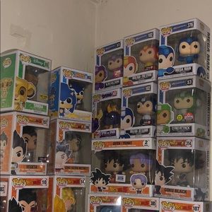 FUNKO POPS